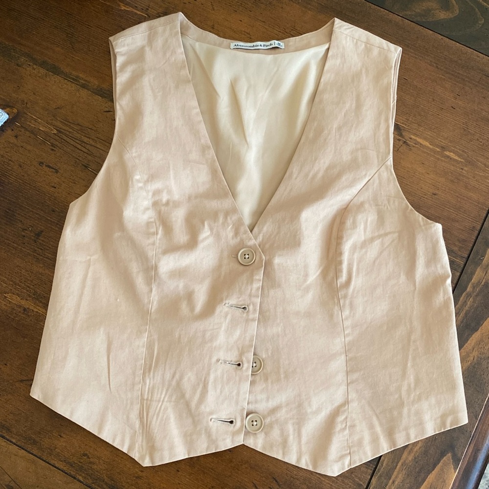 Abercrombie & Fitch Cream Vest